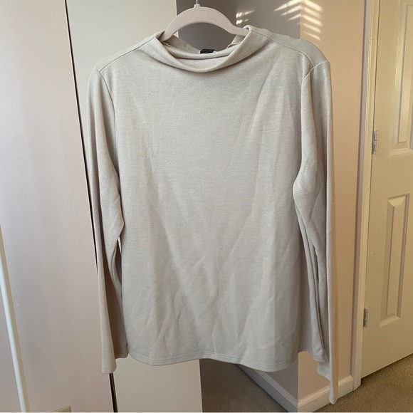 Ann Taylor Mock Neck Cream Sweater - Picture 1 of 6